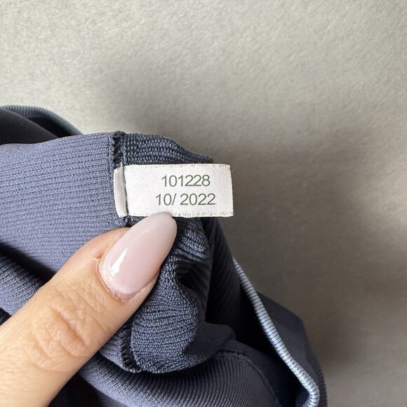 Outdoor Voices Seamless Ribbed 7/8 Legging in Blue Women's S - Picture 7 of 9